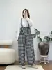 Moda Outono 2026: Macacão Feminino Xadrez Estilo Artístico de Caimento Solto Calças Casuais Macacões para Atacado