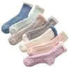 Calcetines de dormir de terciopelo coral gruesos y cálidos de invierno, calcetines de media pantorrilla, calcetines de nieve, calcetines para casa, calcetines simples para el posparto, venta al por mayor