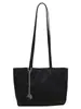 Bolsa pequeña 2026 nueva versión coreana linda bolsa de lunares bolsa de mano de nailon ligera bolsa cuadrada pequeña de un solo hombro