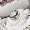 Camélia clássico Chanel estilo diamante xadrez coco linha anel banhado a ouro 18K micro incrustado Super Flash 3A zircônio empilhado casal anel