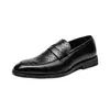 Zapatos formales de cuero informales de moda transfronteriza para hombre, nuevos zapatos de cuero Genleather sin cordones de estilo británico de moda coreana