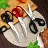 Tesoura de Churrasco em Aço Inoxidável para Uso na Cozinha, Especializada para Cortar Legumes, Alimentos e Bife, com Pegador de Carne Incluído