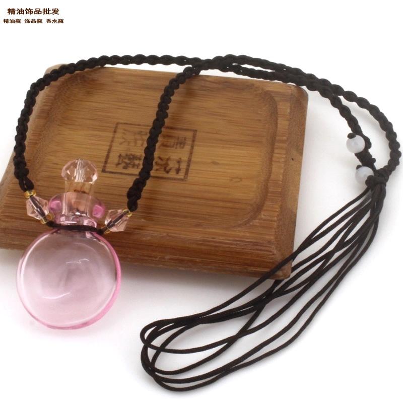 精油饰品网妞妞绳粉红色扁圆空心瓶项链3.jpg