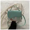 Bolso de Mano para Mujer 2025 Nueva Moda Color Contrastante Estampado Bolsa Cuadrada Pequeña Dulce Juvenil Elegante Bolso Cruzado con Notas de Piano