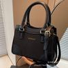 Bolsas Pequeñas de Diseño de Nicho al por Mayor para Mujer 2026 Nueva Moda Bolso Retro Bolso Cruzado Bolso de Hombro para el Trabajo