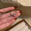 Anillo de Circonita Cúbica Ultra Brillante Microincrustado para Mujer, Súper de Hada, Dulce, Delicado, Hermoso, Lujo Ligero, Gama Alta, Joyería de Mano Elegante