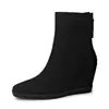 Botines elásticos de gamuza para mujer, botines ajustados, nuevos botines de cuña de tacón alto estilo coreano con punta redonda para otoño e invierno con cremallera trasera, botines elásticos cortos para mujer