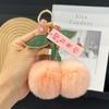 Venta al por mayor colgante de cereza de piel de conejo rex llavero de coche cereza para ti etiqueta bola de piel de conejo colgante de bolso colgante para enamorados