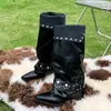 Botas Vaqueras Apiladas con Remaches Metálicos Botas de Caballero para Mujer Estilo Nuevo 2026 Tacón Grueso Botas Largas Botas de Piel Punta Fina Botas para Pantalón