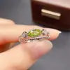 Anel de Peridoto Natural Transfronteiriço Acessórios Femininos Nicho Alto Padrão Joias de Prata 925 4*8 Joias de Luxo Venda Direta da Fábrica
