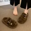 Pantuflas Baotou para Mujer de Exterior de Piel y Algodón Calientes para Mujer con Aumento de Altura Hebilla de Cuero Nueva Suela Gruesa Simple con Forro de Piel