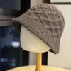 Chapéu de Pescador Tricô Grosso Retrô Feminino Outono Inverno Estilo Coreano Versátil Quente Estilo Japonês Chapéu Balde Faz o Rosto Parecer Menor