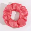 Scrunchies de Cetim Mais Vendidos Transfronteiriços em 70 Cores Sólidas, Elásticos de Cabelo de Alta Elasticidade para Mulheres, Acessórios de Cabelo Atacado