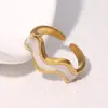 Anel Aberto Estilo Francês Leve Luxo Retrô Aço Inoxidável Gota de Óleo Moda Versátil Anel Dourado 18K Não Desbota Joia Transfronteiriça