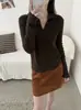 Otoño 2026 Nuevo Estilo Coreano Lana Cachemira Hueco Ganchillo Encaje Cuello Versátil Commute Suéter de Punto para Mujer