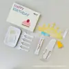 Bolo de Aniversário Descartável Seis Peças Talheres Caixa de Presente Suprimentos de Confeitaria Podem Ser Combinados Livremente Vela Garfo Faca Prato Combinação