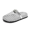 Zapatillas Tejidas de Corte Hueco Súper Bonitas para Niñas de Apariencia Elegante 2025 Nuevo Estilo de Verano Sandalias Slip-On de Malla