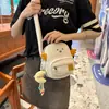 Bolso bandolera de estilo japonés para mujer 2025 Nuevo Lindo pollito Bolso para teléfono Versátil Bolso cuadrado pequeño Bolso de hombro para estudiante Moderno