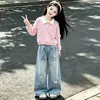 Conjunto Duas Peças Doce e Fofo para Meninas Primavera e Outono: Blusa de Manga Longa com Gola Polo e Laço + Calça Jeans com Estrelas