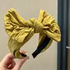 Diadema retro de ala ancha con lunares, adecuada para frentes amplias, para lavarse la cara, uso diario, versátil, ligera y que irradia una vibra lujosa y sofisticada
