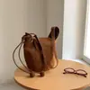 Bolsa Transversal Suede Retrô Coreana para Mulheres, Nova Moda Outono e Inverno Bolsa Saco, Bolsa de Ombro Simples de Nicho de Luxo