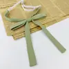 Pajarita de Color Sólido con Puntiagudos y Acentos de Plumas, Accesorios Jk, Pajarita Estilo Japonés para Estudiante Mujer, Pajarita Grande con Cordón, Estilo Uniforme Escolar