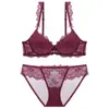 Comercio Exterior Venta Caliente Sexy para Busto Pequeño Realce Lateral Soporte Lateral Ropa Interior Fina Parte Superior Gruesa Parte Inferior Soporte Conjunto de Sujetador de Encaje