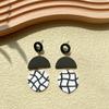 Estilo Ins europeo y americano simple para chica, moda de oficina, otoño e invierno, pendientes retro, arcilla polimérica, pendientes de cerámica suave, venta al por mayor