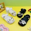 2026 Novo Verão Carta Camélia Princesa Infantil Ballet Tamancos EVA Outdoor Fechado na Ponta Chinelos de Praia