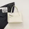 Bolso Tote Casual de Moda de Gran Capacidad para Mujer Bolso de Mano de Alta Apariencia Bolso de Viaje Diario Bolso de Hombro Único Bolso de Viaje Diario Bolso de Hombro Debajo del Brazo para Mujer