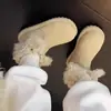 Novas Botas de Neve Tendência 2026 com Borda de Pelo Enrolada para Mulheres com Fivela de Cinto, Sola Grossa, Forradas com Pelúcia, Sapatos Quentes de Algodão para Mulheres Baixas