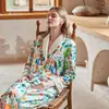 [Conejo Zanahoria Verde] Estilo Pastoral Diseño de Nicho Pijama de Terciopelo de Isla para Mujer Ropa de Casa con Forro Polar Otoño e Invierno