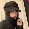 Boina plisada estilo japonés Yamamoto para mujer 2025 Otoño e Invierno Adelgazante Sombrero de hiedra Circunferencia de cabeza grande Versátil Sombrero de artista