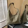 Bolso de Hombro Minimalista Vintage para Mujer, Nuevo Set Versátil de Bolso de Mano y Bolso de Hombro para Viajes Diarios Invierno 2025