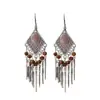 Aretes de Estilo Exótico de Venta Caliente Retro Literario Clásico Dignificado Ganchos para la Oreja Versátil Hueco Moda Borla Colgantes