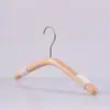 Arara de roupas integrada em madeira de faia semicircular para crianças arara para loja de roupas infantis arara de madeira maciça para roupas infantis loja de roupas arara de roupas infantis Especial