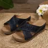 Sandalias cómodas de tiras cruzadas con plataforma gruesa, estilo europeo y americano, sandalias de cuña bordadas de talla grande, nuevo modelo verano 2026