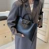 Bolso de mano de gran capacidad para mujer 2023 nuevo moderno de alta calidad moderno versátil popular portátil tote bolsa para computadora
