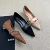 Zapatos de vestir Mary Jane de tacón alto con bloques de color, versátiles, muy bonitos, estilo retro francés, marrones, de punta fina, planos, modelo nuevo 2026