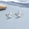 Clavo de Oreja de Hilo de Flor de Coche de Plata de Ley 925 Trébol de Cuatro Hojas Fresco para Mujer Joyería de Oreja Personalizada