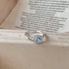 Anillo abierto de moda versátil estilo coreano con diseño único, anillo para el dedo índice, lujo ligero, joyería de moda de alta gama para mujer