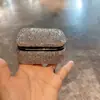 Pendientes de Anillo Pequeños de Acero Inoxidable Incrustados de Diamantes de Alta Gama Collar Joyería de Terciopelo con Espejo Modelo Caliente Transfronterizo Venta Directa de Fábrica