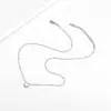 Cadena para Clavícula de Acero de Titanio con Estrella de Cuatro Puntas y Diamante Único Minimalista Zirconia Blanca Conservante del Color Joyería Lujo Ligero Gama Alta Brillante Collar de Alta Transparencia