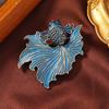 Broche Pez Dorado Estilo Chino Nuevo Imitación Azul Quemado Goteo de Aceite Simple Elegante Pin Corsage Accesorios Cheongsam