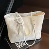 Bolsos de Diseño de Nicho para Mujer 2026 Nuevos Bolsos de Mano de Moda Tendencia con un Toque de Lujo, Elegantes y Versátiles para el Viaje Diario, Bolsos de Hombro