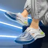 Sapatos Vazados Masculinos Verão 2024 Novo Estilo Esporte ao Ar Livre Bico Fechado Juventude Antiderrapante Solado Macio Vazados Sandálias de Praia