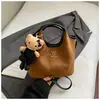 Moda Retrô Outono 2025 Nova Bolsa de Ombro Feminina Estilo Coreano Casual Bordado com Linha Bolsa de Mão Pequena Fragrância Bolsa Fosca