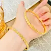 Pulsera con forma de corazón de hielo picado, latón bañado en oro, exquisita pulsera de lujo para mujer en color oro arena, deslumbrante y versátil, perfecta como regalo