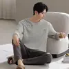 Novo Conjunto de Pijama Masculino de Algodão para Primavera e Outono, Manga Longa Calça Longa, Gola Redonda Pulôver, Simples Casual, Para Sair, Roupa de Casa