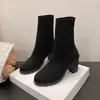 Botas meia 2026 novo modelo, estilo feminino doce e cool, botas meia estilo Martin borboleta, versátil para looks casuais e formais, adequadas para encontros, tecido vintage de alta qualidade